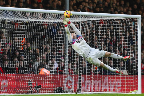 自努涅斯的 自努涅斯的